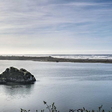 Smith River Vintage Cabin Oceanfront Deck And Views Exterior photo